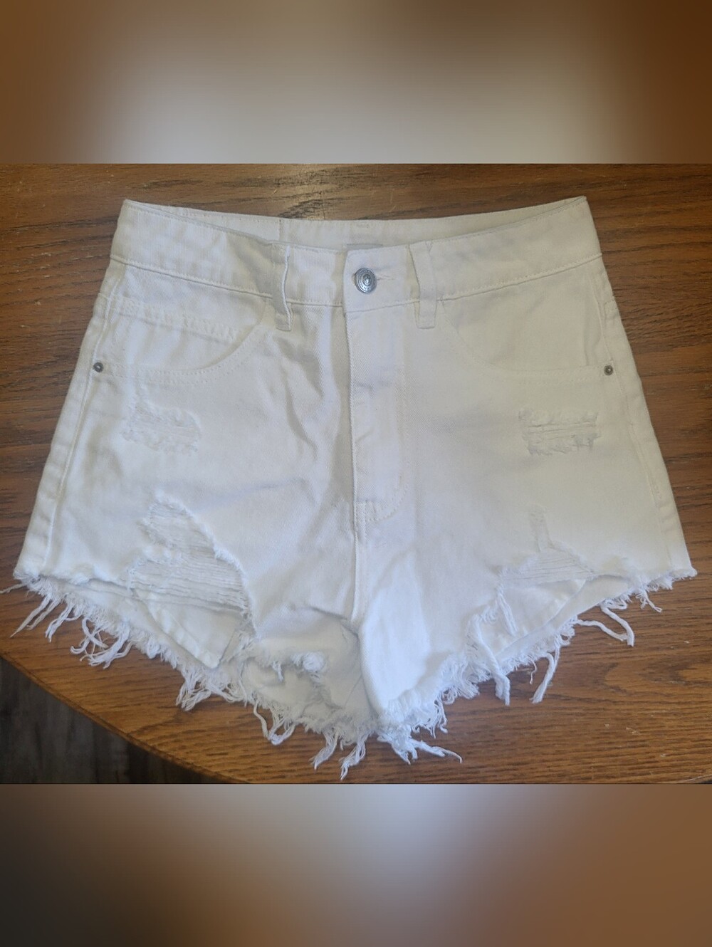 Princess Polly Distressed White Shorts Size 2